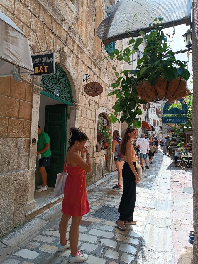 Hotel Nova Dvokrevetna Soba Sa Dva Odvojena Kreveta I Zajednickim Kupatilom Kotor Exterior foto