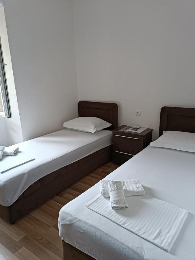 Hotel Nova Dvokrevetna Soba Sa Dva Odvojena Kreveta I Zajednickim Kupatilom Kotor Exterior foto